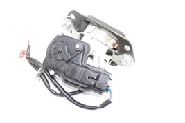 06-07 SUBARU B9 TRIBECA TRUNK LATCH LOCK Q2170 image 5