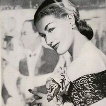 1947 Barbara Gould Liquid Velvet Of Peaches Advertisement Perfume Beauty... - $366.69 MXN