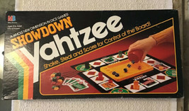 Milton Bradley SHOWDOWN YAHTZEE - Shake, Steal Score, Complete with Inst... - £9.46 GBP