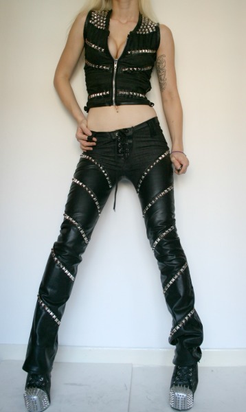 Women Black  Zipper Studded  Genuine Leather  Pants Mono ectric