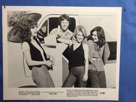 Press Photo STUART GOETZ DEBORAH WHITE HARRY MOSES 1977 MOVIE &quot;The VAN&quot; - $470.84 MXN