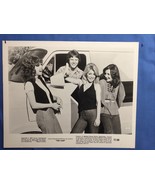 Press Photo STUART GOETZ DEBORAH WHITE HARRY MOSES 1977 MOVIE &quot;The VAN&quot; - $470.84 MXN