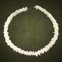 Ruff Cut Clam Shell White Necklace Sea Puka Jewelry 15.5” - £35.97 GBP