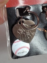 New York Yankees Silver Tone Earrings Pierced Dangle Heart Aminco 1 Pair 2012 - £7.06 GBP