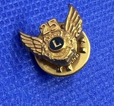 Lions Club Vintage Lapel Pin 25 Wings Gold Blue - $9.87