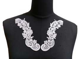 1 pr Flower White Venice Crochet Lace Patch Neckline Collar Motif Applique A324 - $6.99