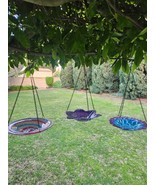 9-Inch Embossed Artisan Swirl Glass Bird Feeder, Bird Bath Garden Decor - $27.20 CAD