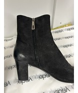 Prada Women’s Textured black leather boots 39 size $1050 - $10,837.28 MXN
