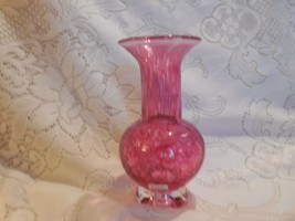 Small Noyes Museum Handblown Cranberry Glass Vase/clear base - $29.69
