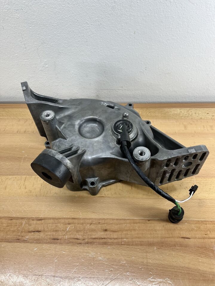 Yamaha TR1 STATOR FLYWHEEL COVER MAGNETO HOUSING - $25.64