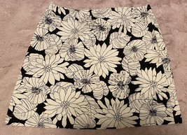 GAP stretch skirt size 6 floral Print black &amp; White - £16.93 GBP