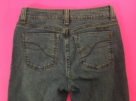 Dkny Soho Jeans Women&#39;s Size 28/C - $12.87