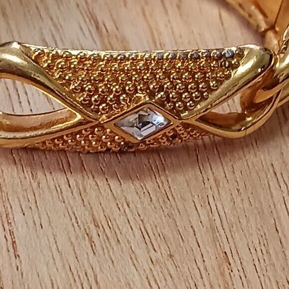 Primary image for Swarovski bracelet Gold Tone Bangle Double Heart Hobnailed Signed Swarovski Cuff