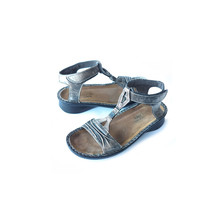 $154 NAOT 39 Sandals Metal Leather &#39;Cymbal&#39; Sandal *LOVELY* SIZE 8 - £23.89 GBP