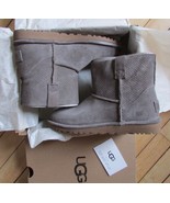 UGG Boots Unlined Mini Perforated Gray Leather Size 6 New $120 - $1,684.00 MXN