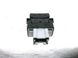 15-16 NISSAN MURANO DRIVER SIDE HEATED SEAT SWITCH/BUTTON image 3