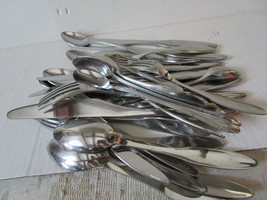 Gourmet Settings Satin Stainless 18/8 Flatware Mixed set 18 Pieces forks... - $18.67