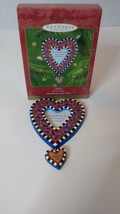 VINTAGE 2001 Hallmark Sisters Heart Photo Holder Keepsake Christmas Ornament - £5.93 GBP