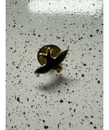 Vintage Blue Bird in Flight Lapel Pin K - $1.37 CAD