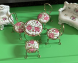 Dollhouse Miniature Vtg Metal Bistro Patio Table 4 Chairs Ceramic Rose S... - $19.75