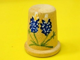 Hand Painted Bluebonnets of Texas State Flower Vintage Thimble Wooden  - £11.83 GBP