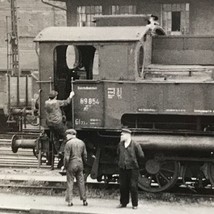 Deutsche Bundesbahn German Federal Railway FRG #89-854 0-6-0T Locomotive Photo - £10.92 GBP