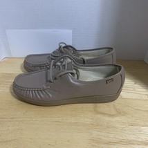 SAS Leather Beige Moc Toe Wedge Tri-pad Comfort Nurse Work Shoes Women 1... - $27.10