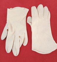 1950’s 60&#39;s Vintage SZ 6 Double Cotton Gloves Cream Ivory Embellished Bows - £9.72 GBP