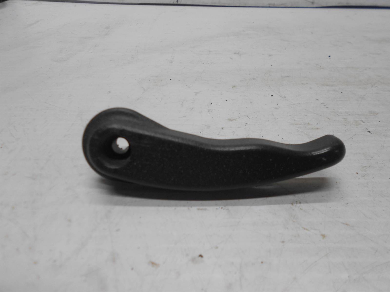 00-06 GMC SIERRA Chevy Tahoe Suburban LH Driver Seat Recliner Handle Lever - $19.99