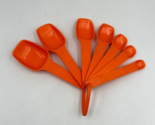 Vintage Tupperware Measuring Spoons Set of 7 1272 Harvest Orange - $18.29