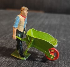 VINTAGE  1930s BRITAINS VILLAGE FARMER WITH BARROW #547 LEAD FIGURE ENGL... - $35.86