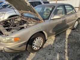 Strut Front Fits 97-05 CENTURY 104808389Single strut/shock assembly - $60.05