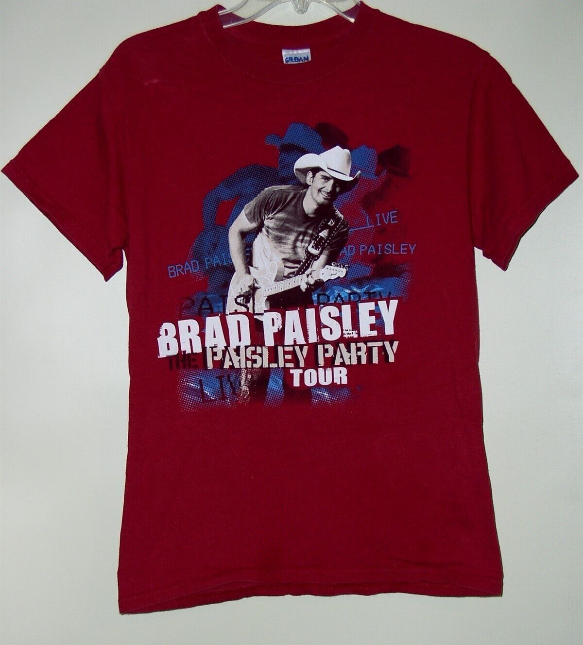 Brad Paisley Concert Tour T Shirt Vintage Paisley Party Tour Size Small - $29.99