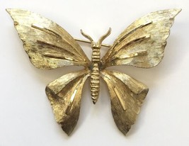 BSK Butterfly Brooch Pin Gold Tone Textured Signed B.S.K. Vintage - $12.00