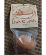 Lewis &amp; Lewis Collectable Pottery Hedgehog Isle Of Wight - $14.84