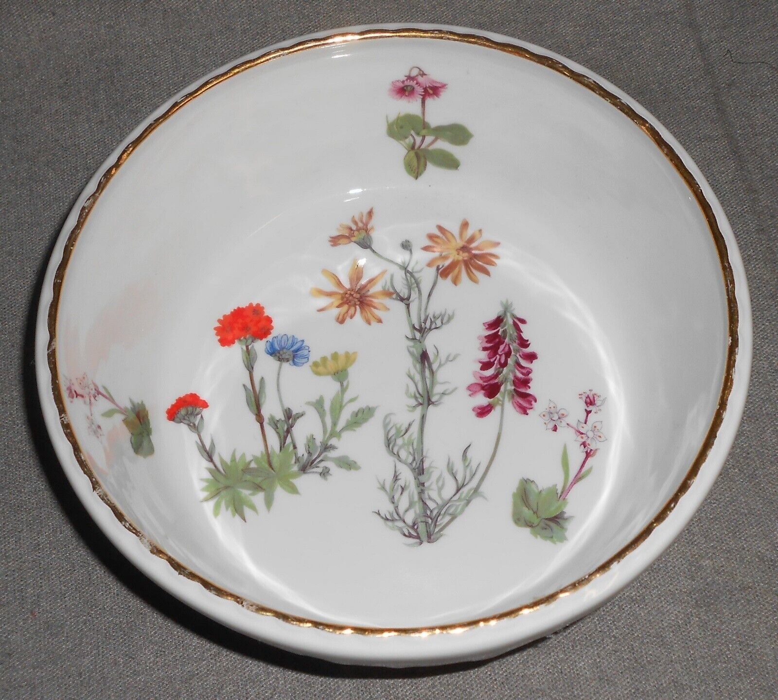 Louis Lourioux WLDFLOWER PATTERN 7 1/4&quot; Round Baker MADE IN FRANCE - $23.75