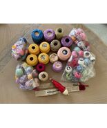 Vintage Crochet Thread Lot with Tool - €25,78 EUR