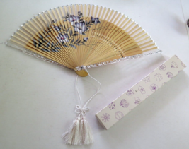 Vintage Japanese Hand Painted Bamboo Fan NOS Mint in Box Lucite Sparkle ... - $35.14