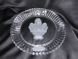 W. Germany Goebel Annual 1980 Crystal CLEAR FROSTED Embossed Angel Wall ... - £23.59 GBP