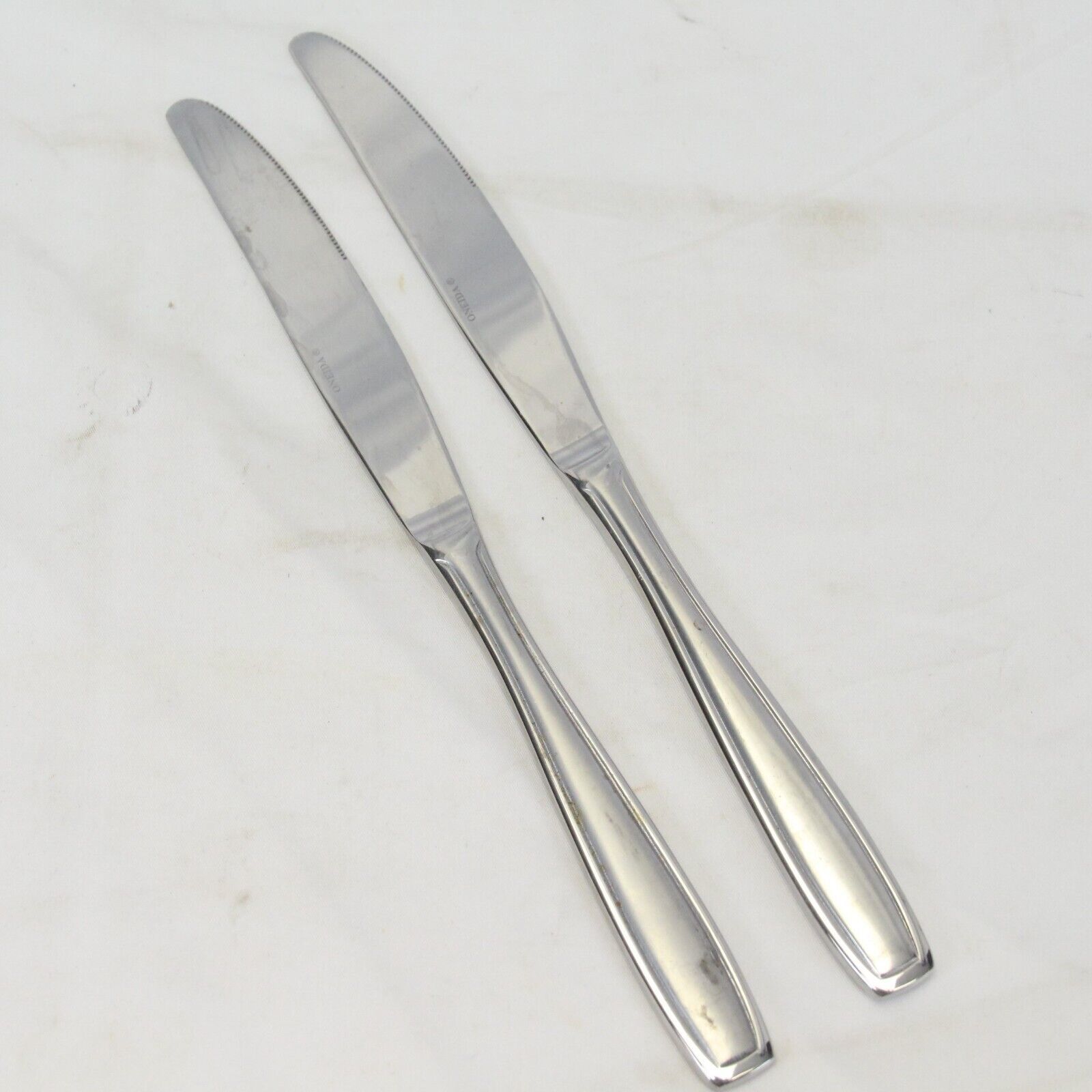 Oneida Satin Bristol Everdale Dinner Knives 9 3/8&quot; Stainless Lot of 2 - $7.83