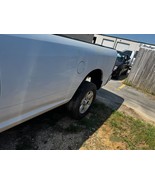 2013 2018 Dodge Ram 2500 OEM Pickup Bed Box 8 Foot White Some Damage  - $24,018.60 MXN