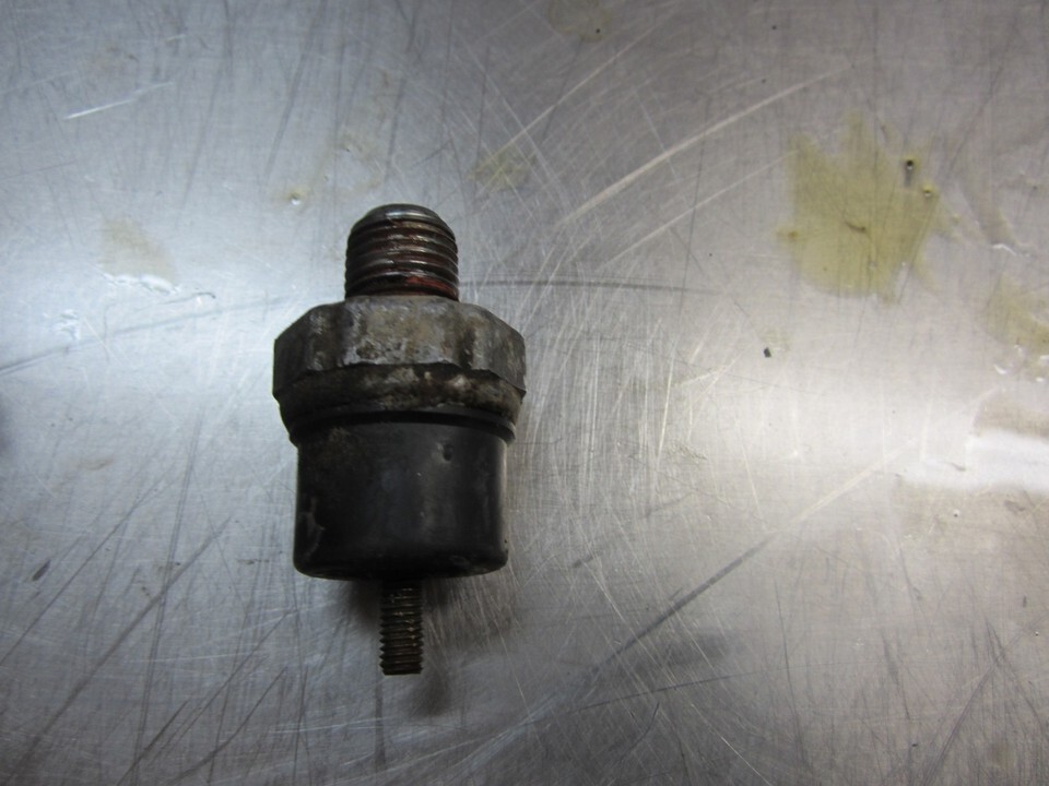 Engine Oil Pressure Sensor For 91-96 FORD ESCORT  1.9 - $20.74