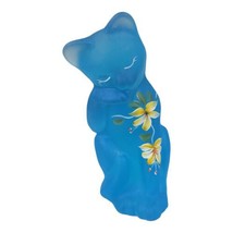 Fenton Celeste Blue Satin Hand Painted Grooming Cat Special Order 2004 C... - £45.49 GBP