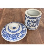 China Qing Blue-And-White Porcelain Animal Dragon Play Ball Brush Pot &amp; ... - $4,724.03 MXN