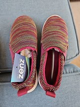 ZENZ From Isotoner Womens Wild Rose Red Knit Slip-ons Slipper Shoes Size 6 - $22.72