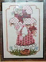 Creatique Creative Stitchery Embroidery Kit  Girl with Lollipop 5x7 2235057 - £14.13 GBP