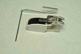 Sewing Machine Low Shank Deluxe Walking Foot P60444 - $423.25 MXN