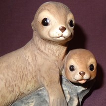 Seals Ocean Figurine Masterpiece HOMCO 1981 Porcelain 4" - $12.89