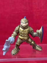 1994 Fisher Price Great Adventures Castle GOLD KNIGHT Figure Sword &amp; Blue Shield - £5.93 GBP