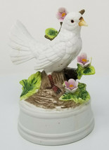 Peace Dove Musical Figurine Eda Mann Porcelain White Vintage - $15.15